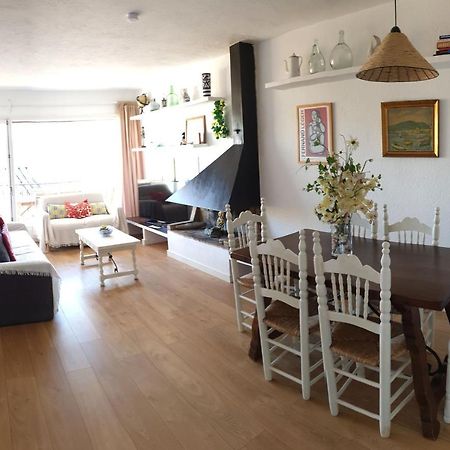 Marquina Apartment Кадакес Екстериор снимка